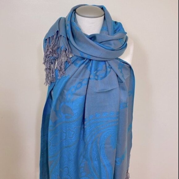 5/$25 Blue Grey Scarf Wrap with Fringe - Picture 2 of 3